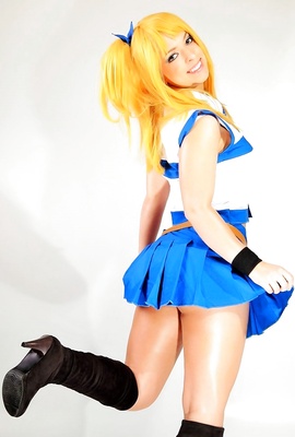 Lucy Heartfilia wearing sexy school uniform
