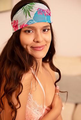 Modern Girl